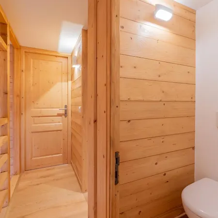 Apartment Grand Roc - Ancolies 215 - Happy Chamonix